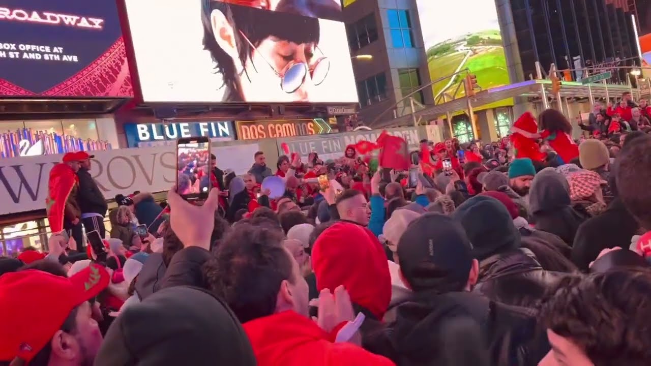 Celebrate with the Moroccan community the Moroccan team's victory in Times Square🇲🇦🇲🇦🇲🇦🇲🇦