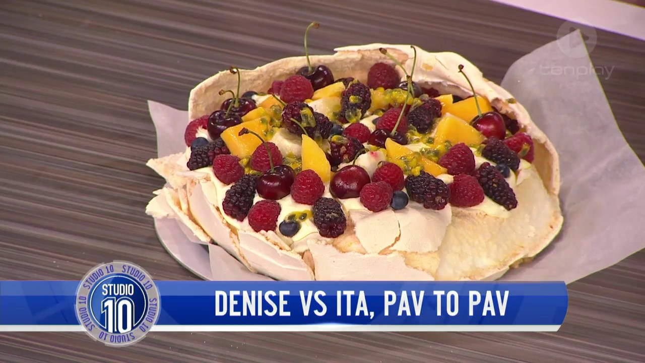 Pavlova Bake-Off w/ Ita & Denise | Studio 10