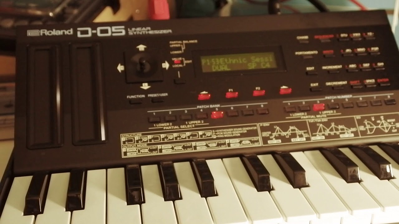 Roland D05 first impressions, sounds review