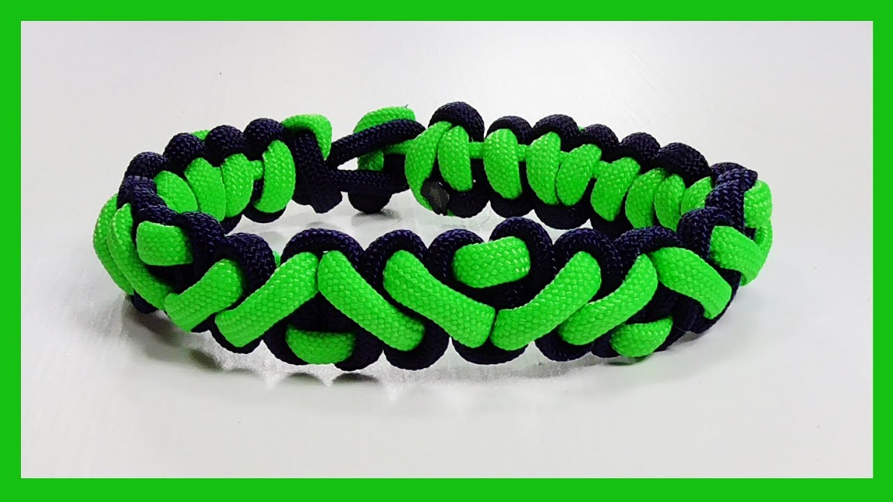 Paracord Bracelet: 
