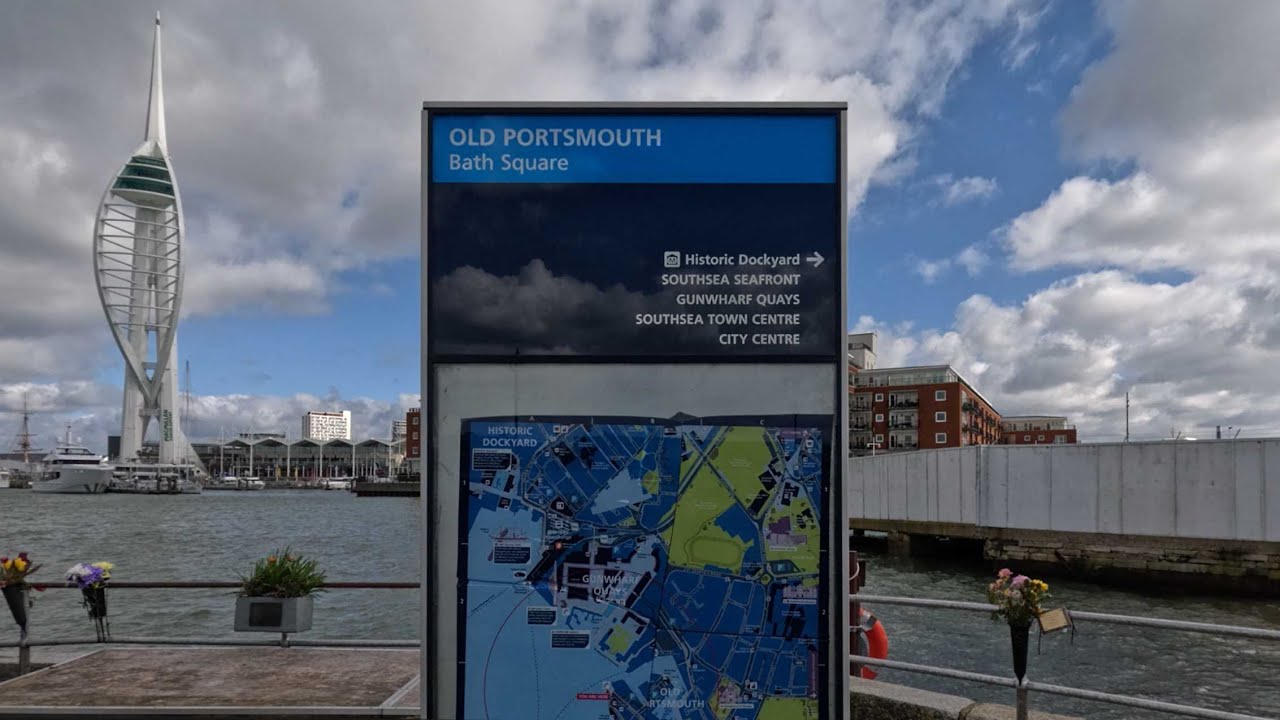 Old Portsmouth [Bath Square & Custom Quay] - A Walk