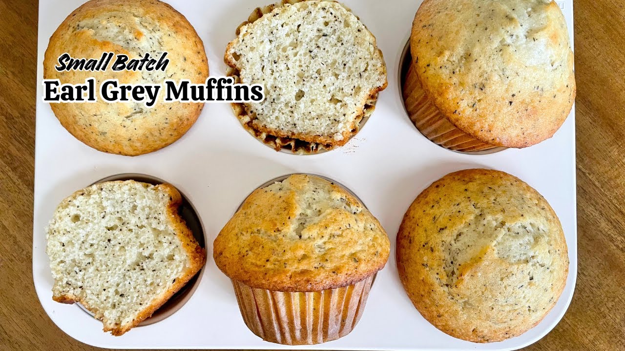 Bakery Style Earl Grey Muffins - no mixer needed, just mix and bake! Easy and Delicious Recipe