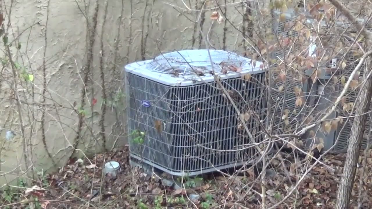 2018 Carrier Comfort 15 (2-ton) Heat Pump | Defrost Cycle w/Steam Show