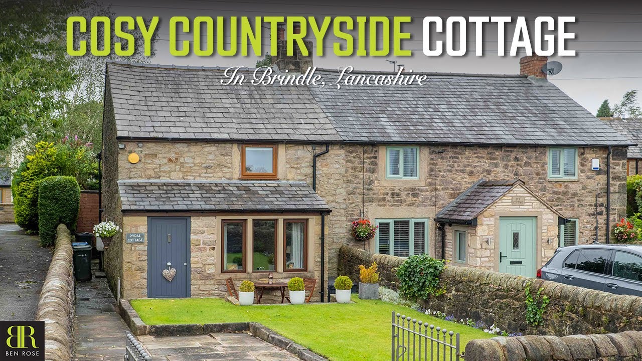 Walk Around of a Cosy Countryside Cottage in Brindle, Lancashire | Bespoke Property Tour