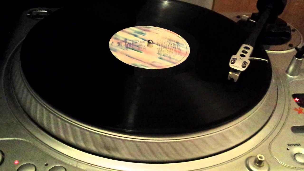 ELVIS PRESLEY PLAYED ON VESTAX PDX 2300 TURNTABLE