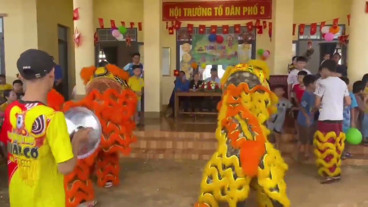 Múa lân