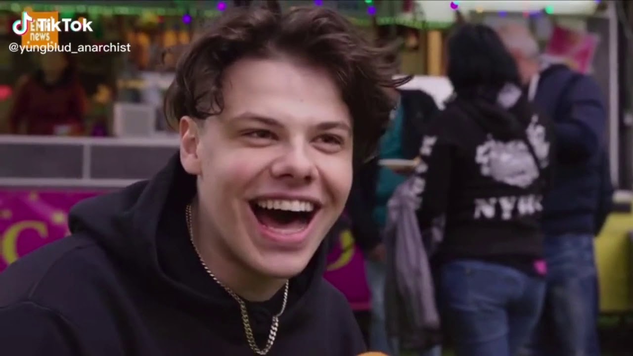 YUNGBLUD funny/cute Tiktok moments(my twt is @hogglesnotface and tiktok-@f.bambi.xox same on insta)