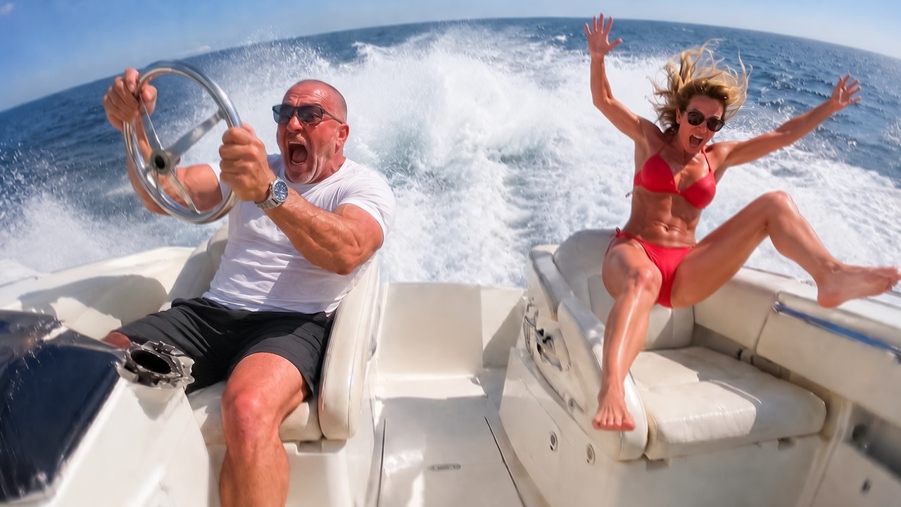 Idiots In Boats Caught On Camera