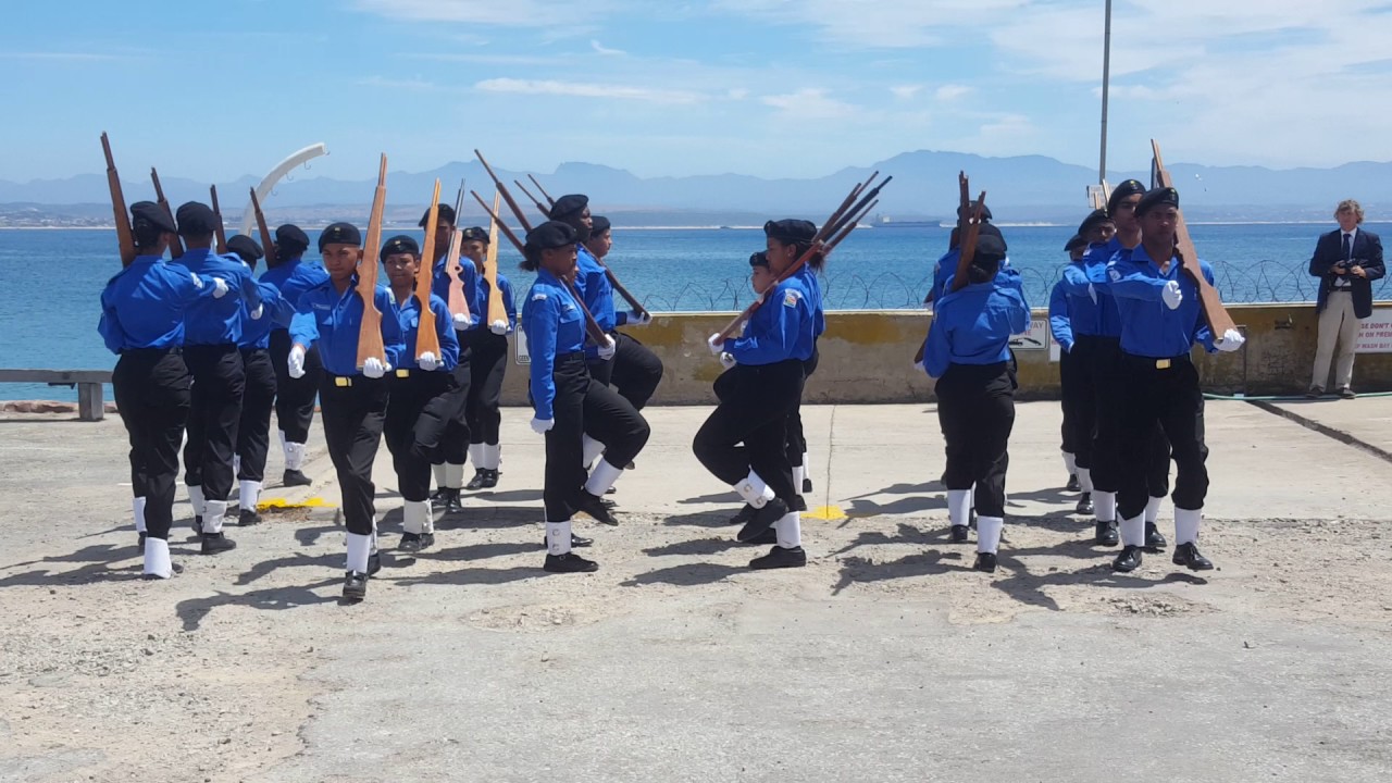 See cadets drill platoon at TS Outeniqua