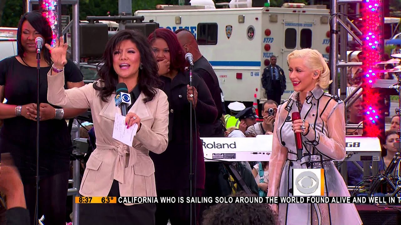 Christina Aguilera   Not Myself Tonight + Interview + Medley The Early Show 11 06 2010   HD 1080i
