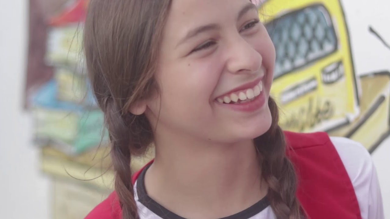 ME DÁ UM CH Para Sempre Chiquititas - O Clipe