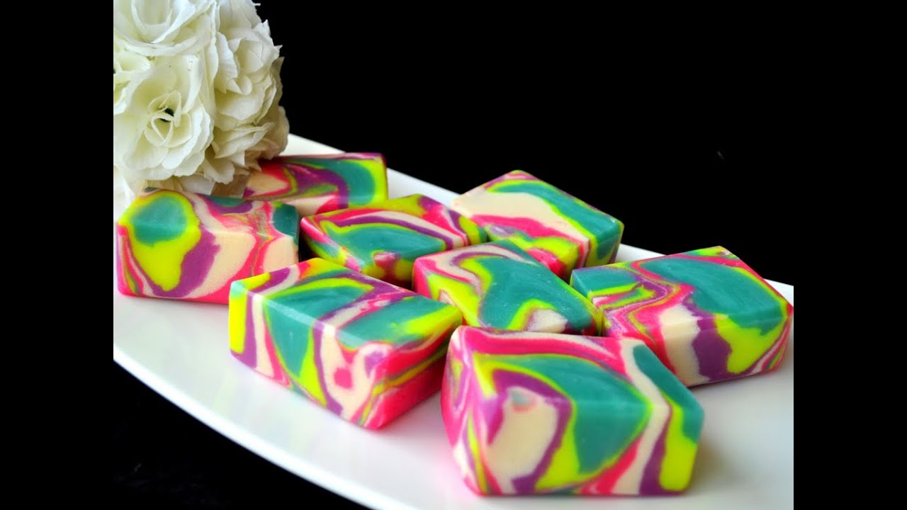 Color My World Spin Swirl Hot Process Soap