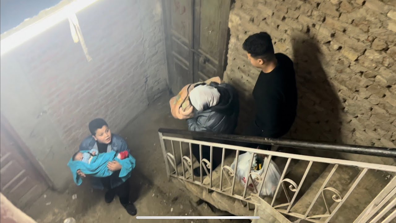 ام جني مكنتش عايز انزل الفيديو دا بس عشان الناس تفوق وتعرف ان اللي يشوف بلاوي الناس تهون عليه 😭