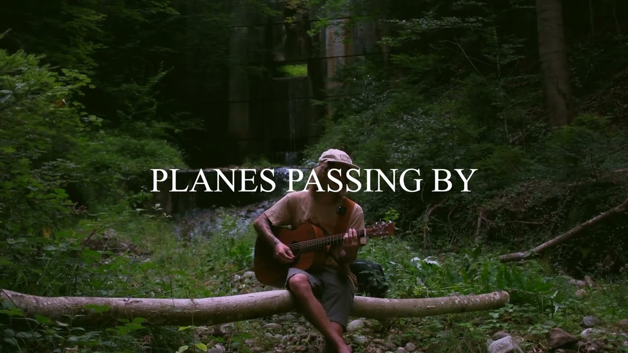 Felix Neumann - Planes Passing By (Original)