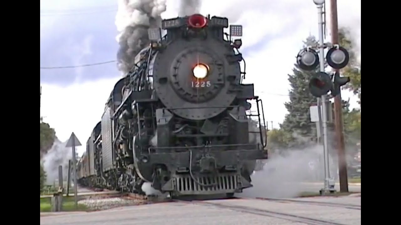 PM 1225 & NKP 765 double headed steam excursion - Cadillac to Alma - October 3 2009