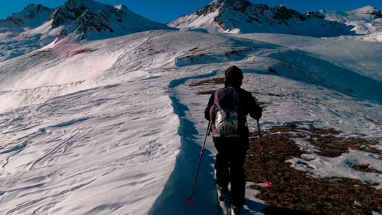 Rifugio Gardetta con gli sci da Preit Valle Maira. 19 dicembre 2021