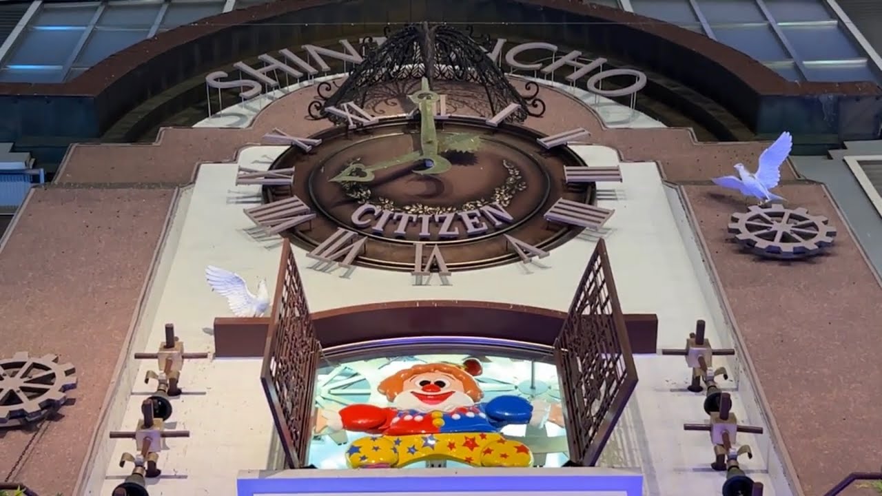 最終20時！新天町商店街からくり時計「メルヘンチャイム」