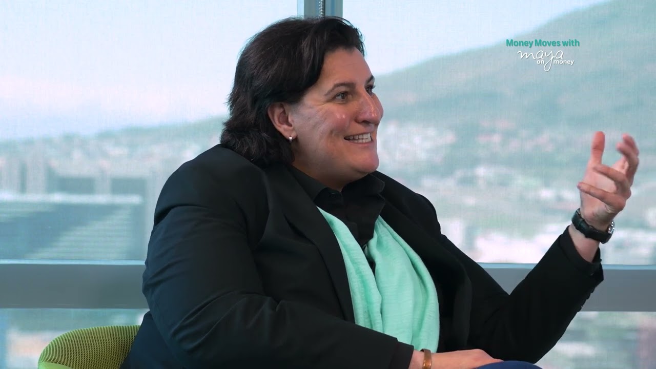 Episode 7 - How to financially plan for a side hustle with Ester Ochse and Maya Fisher-French