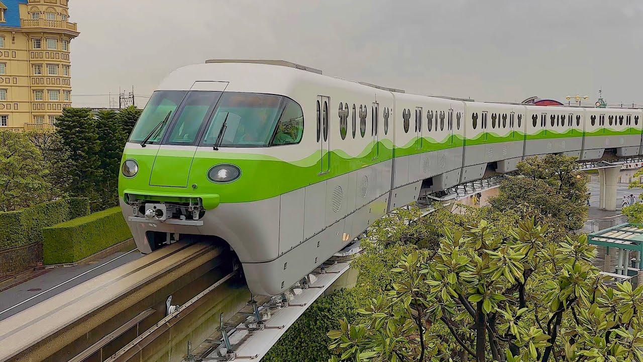 Tokyo Disneyland Monorail 2025 Complete Ride in 4K - Tokyo, Japan