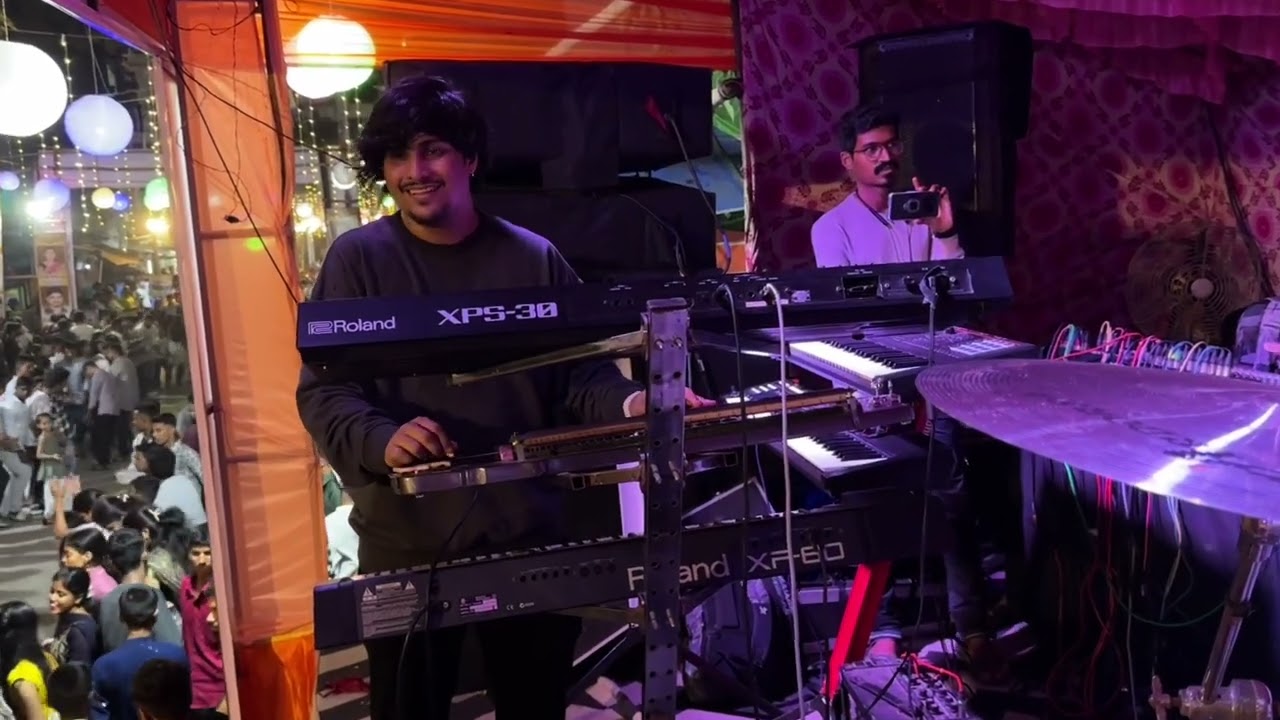 DAY 3 || MHATRE WADI NAVRATRI UTSAV 2024 ||LOVELY MUSICAL GROUP || BOLLYWOOD MIX SONGS |||