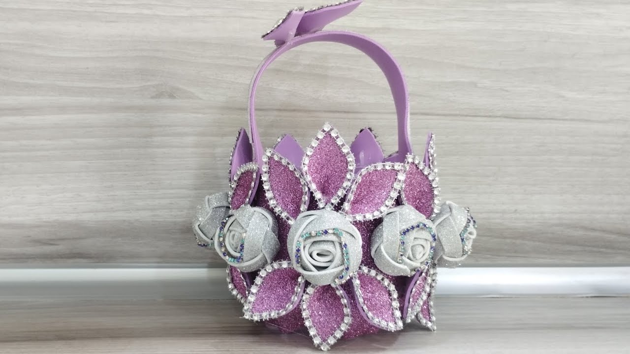 Подарочная корзина из фоамирана своими руками /DIY gift basket of foamiran