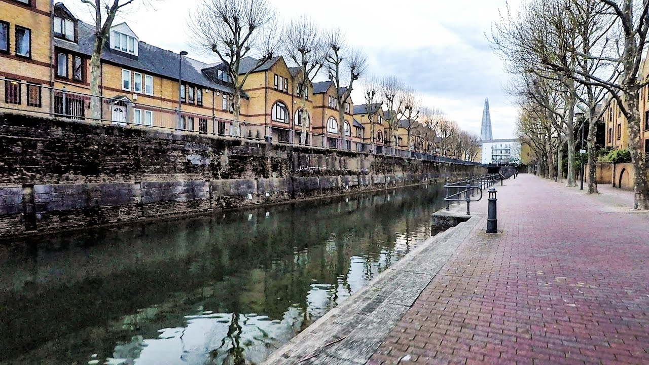 Hidden Walks of London. The river. Shadwell Basin, Wapping Canal, St Katharine Docks