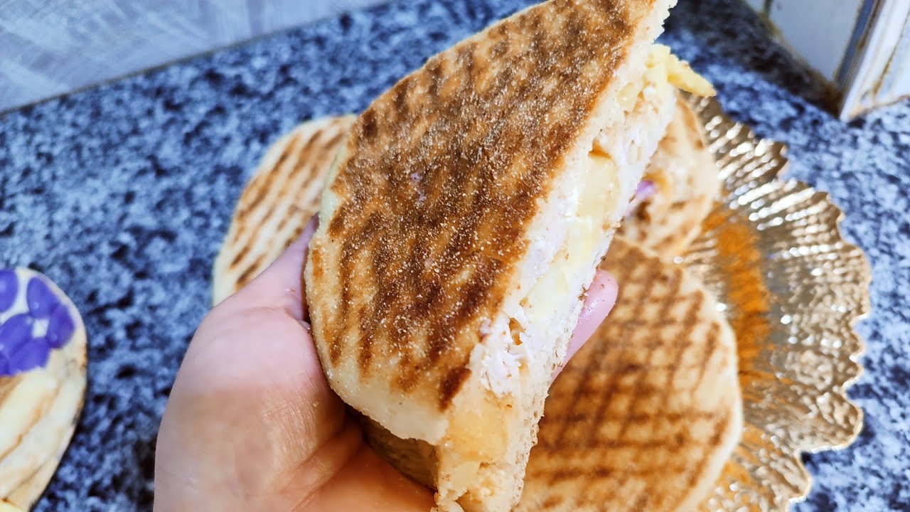 هدا مايسلك في هادي السخانة مني مطلوع محشي وصفة ساهلة يجي غفيف ماشي معجن تا ع بحر ولا غابة 😋😋🇩🇿🇩🇿