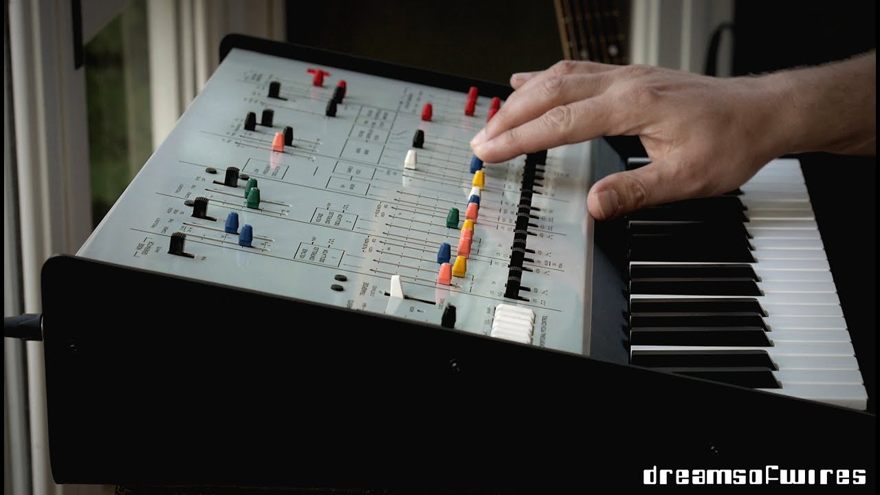 DreamsOfWires - Korg Arp Odyssey 'One Synth' Recording/All Sounds (Mk1 Whiteface)