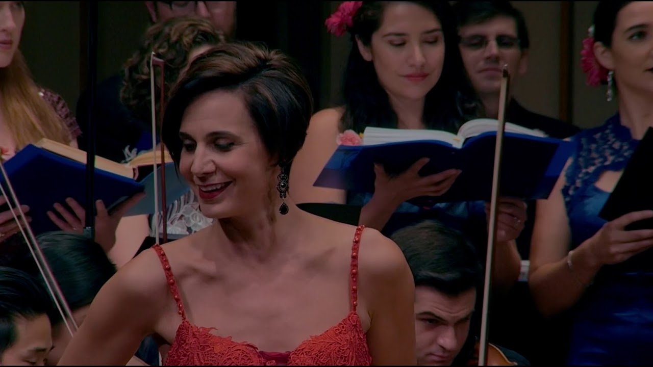 Carmen  Mais nous ne voyons pas la Carmencita / Havanaise