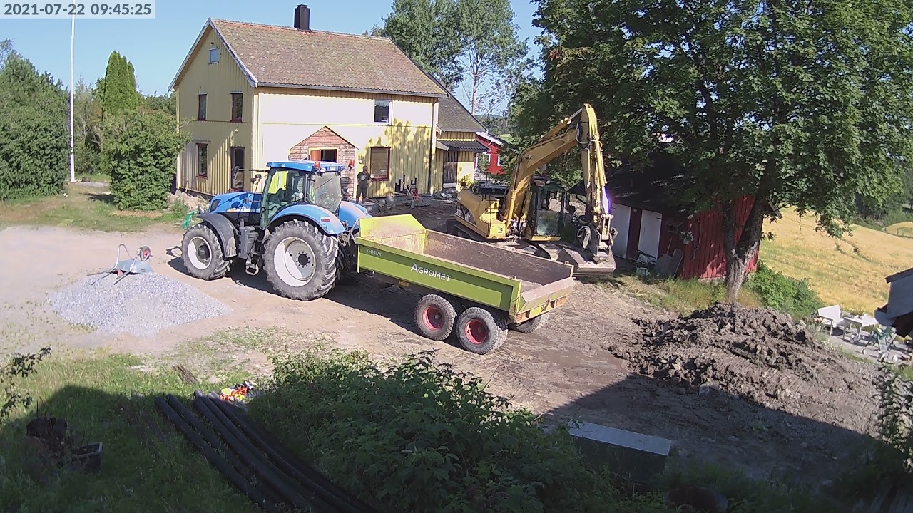 Timelapse: Mamrelund får mer plen og gårdsplass