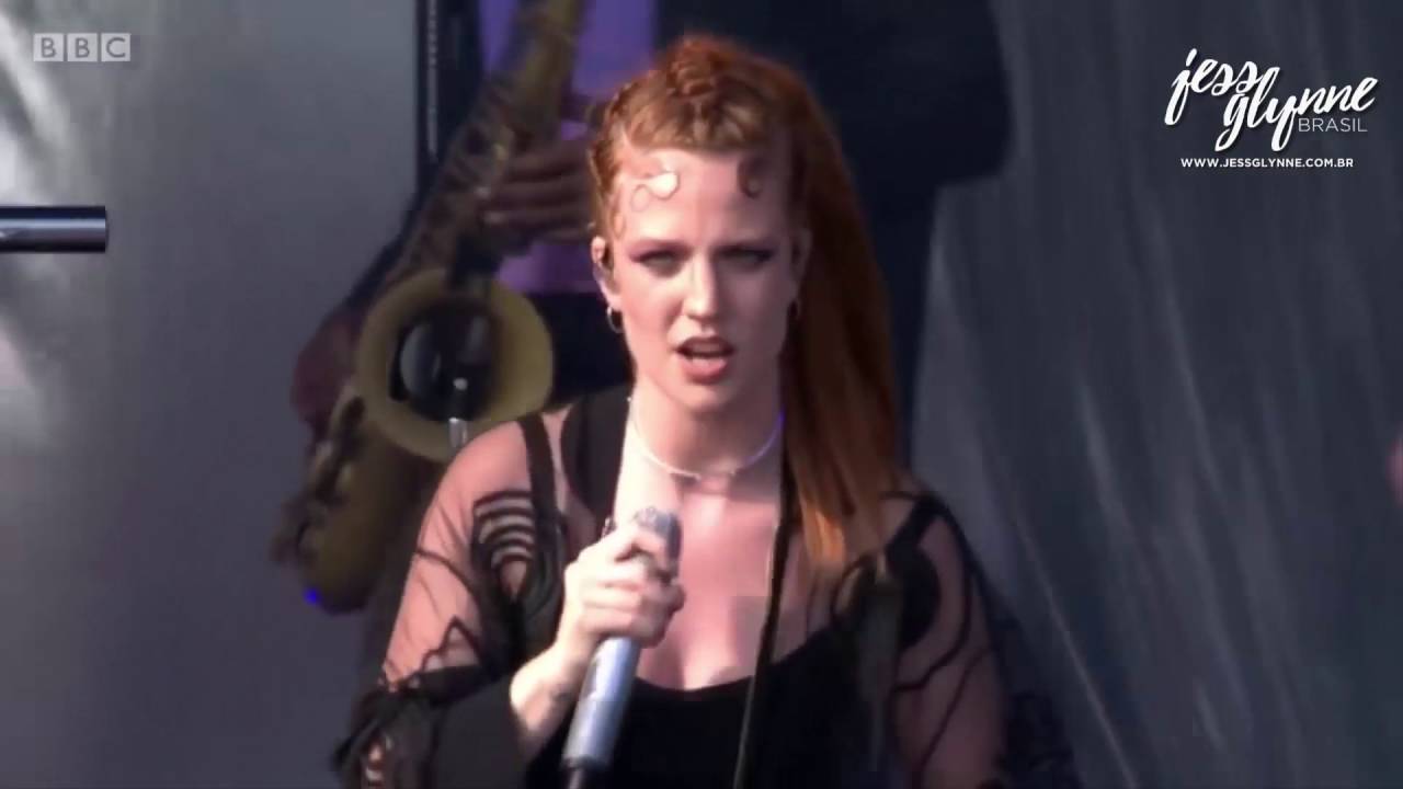 Jess Glynne - Ain't Got Far To Go (Live at Big Weekend 2016)