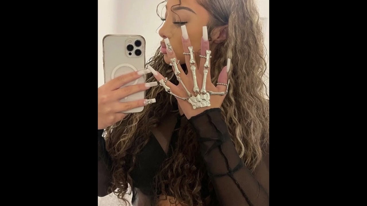 JayGoCrazy - ELLA! (Offical Audio) [prod.ezziewtf]