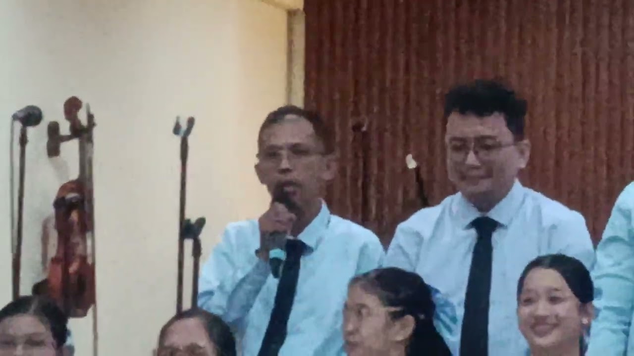 PAGHAHANDOG 