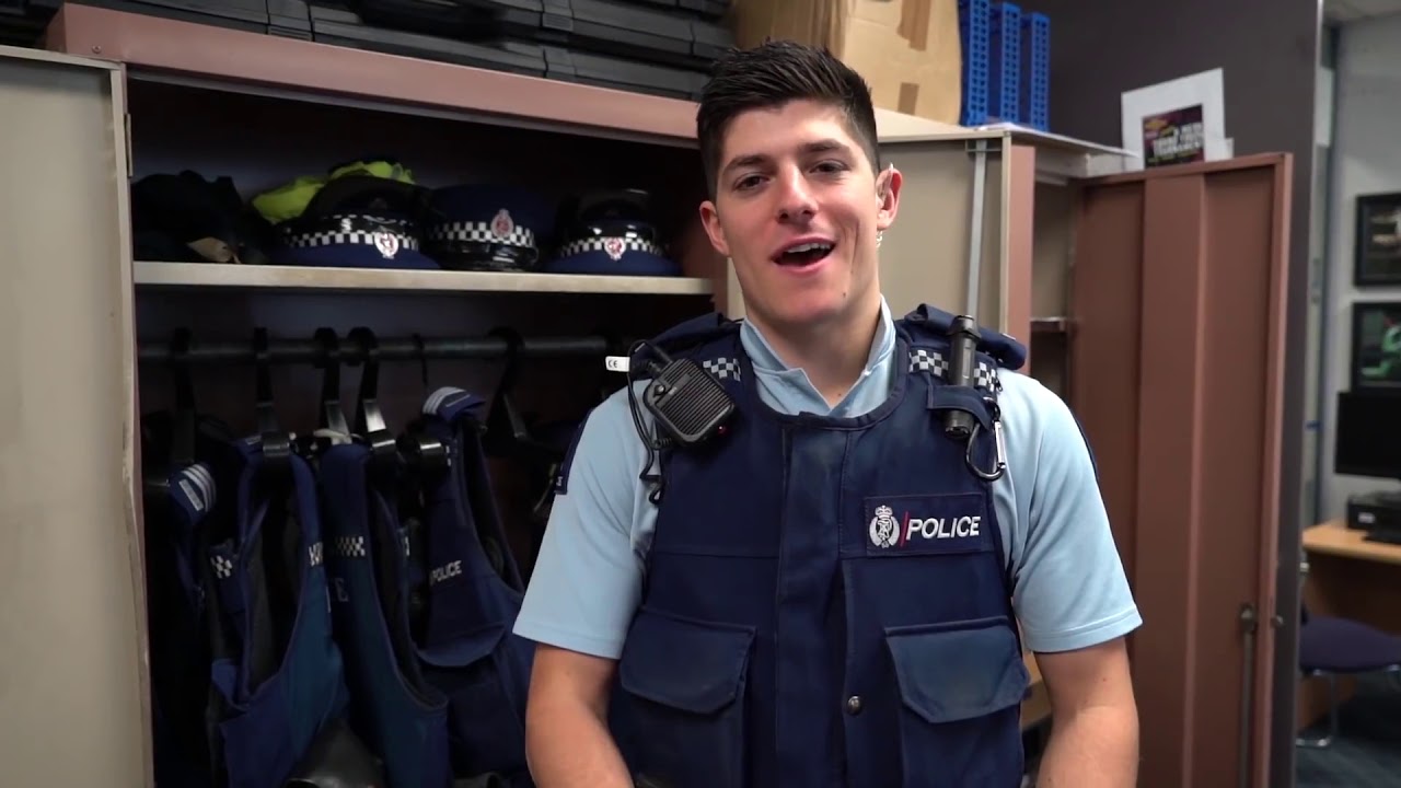 New Zealand Police Vlog 1  First Day on the Job! || NZ Poilice