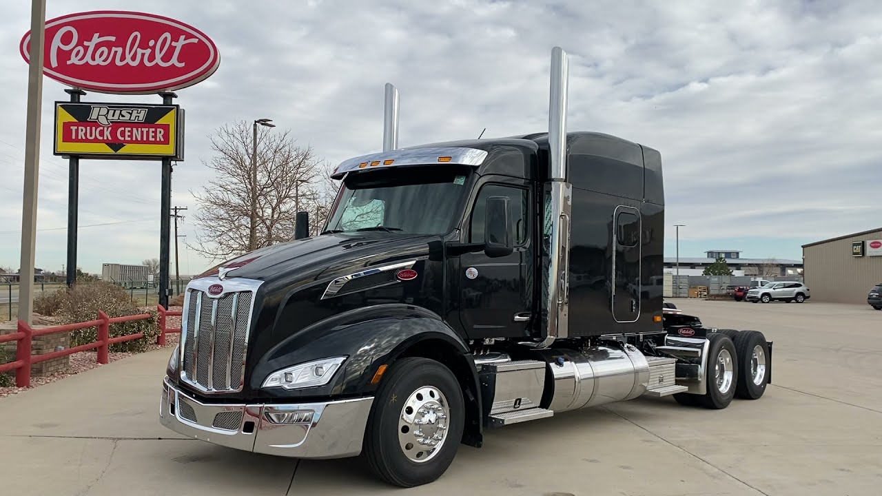 Peterbilt 579 2022 года с автоматической коробкой передач!