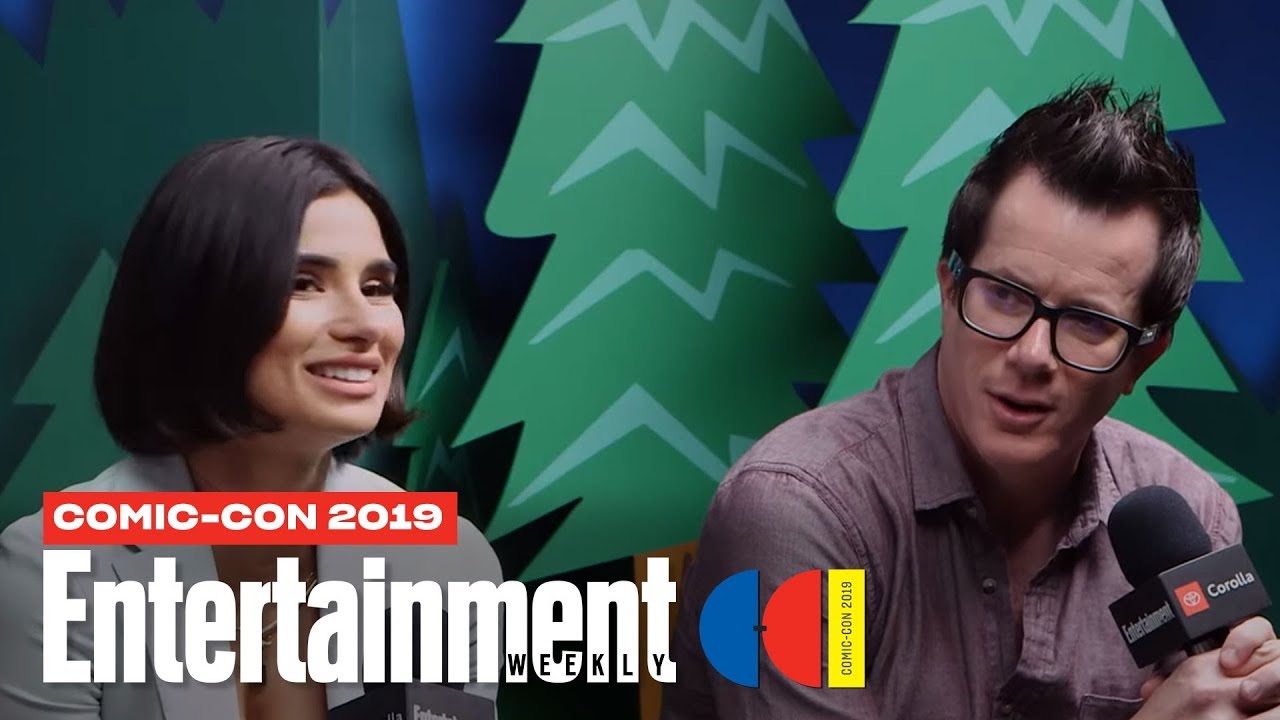 'Doom Patrol' Star Diane Guerrero & EP Jeremy Carver Join Us LIVE | SDCC 2019 | Entertainment Weekly