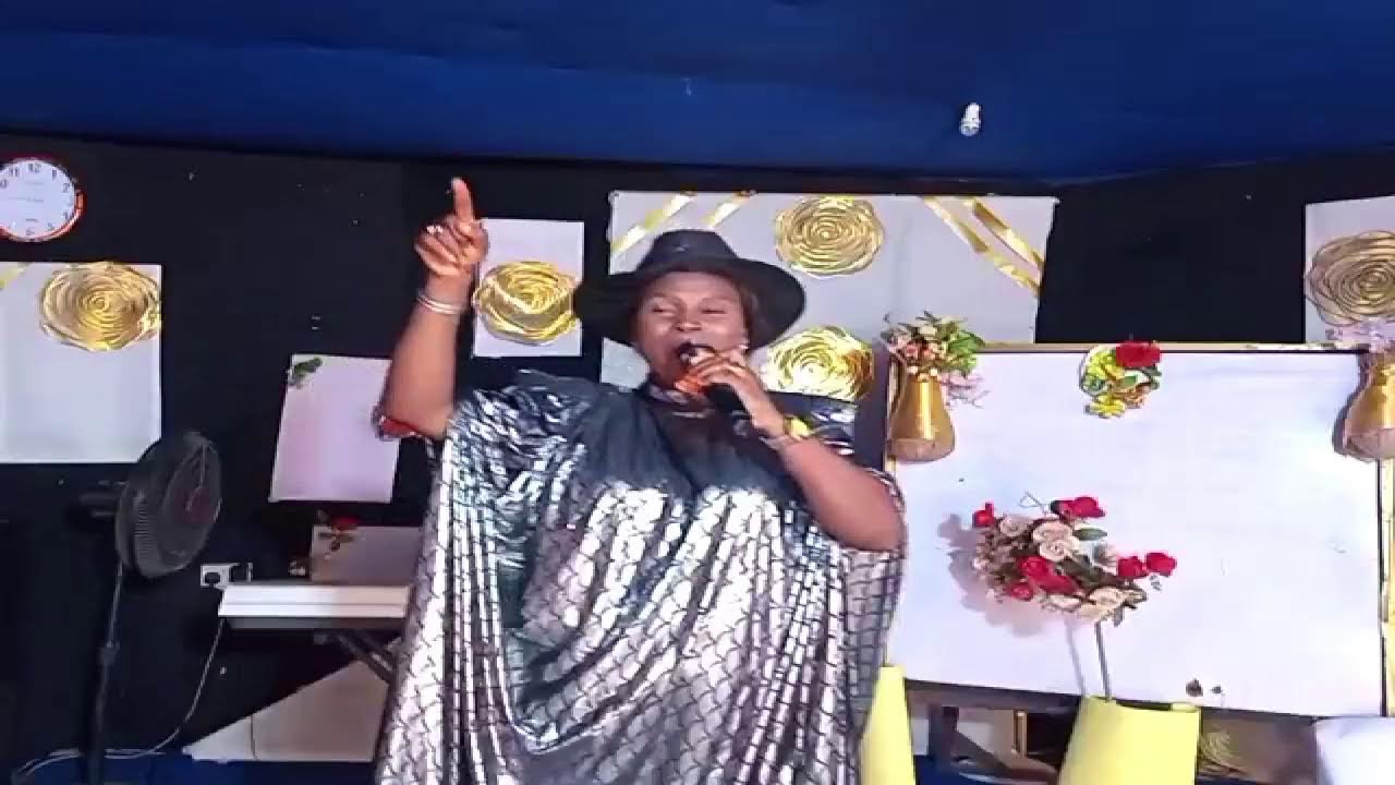 15 MINUTES OF NON-STOP POWERFULL WORSHIP Medley