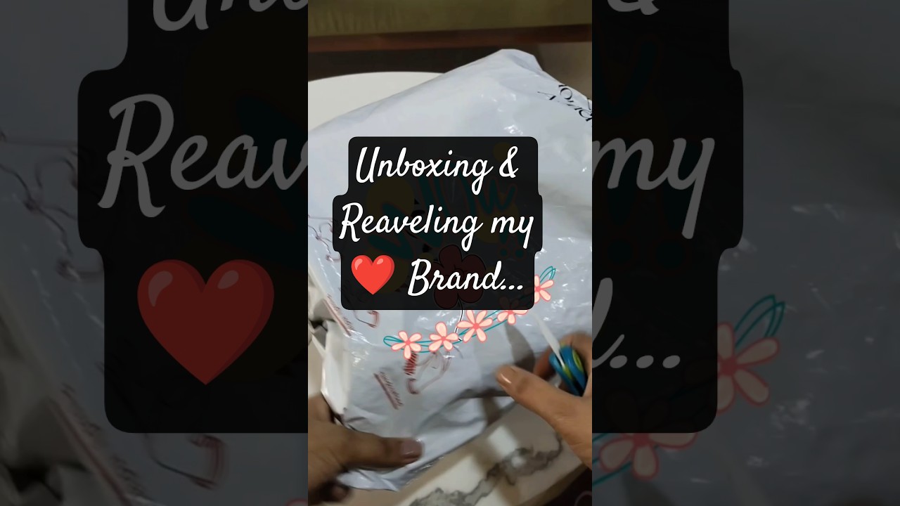 unboxing and revealing  my favourite bag brand🎁👜 #music #blissful #slowliving #mindfulness