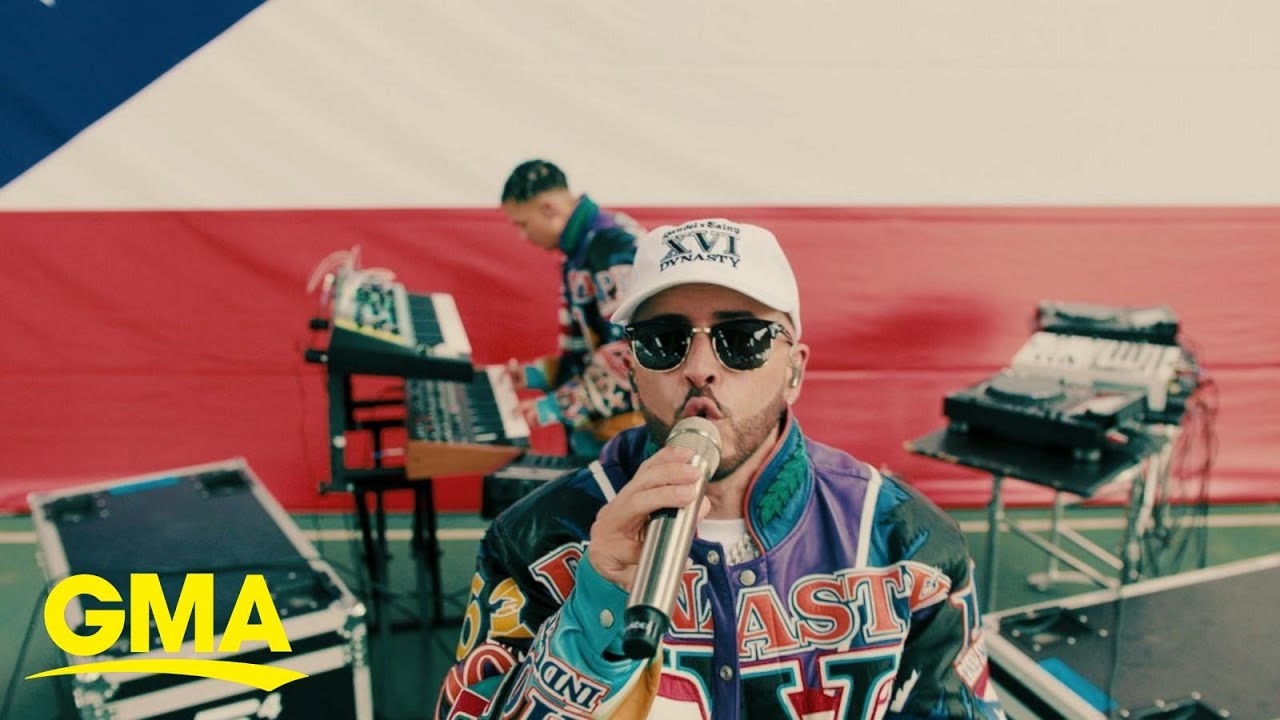 Tainy X Yandel perform ‘Déjà Vu’ on ‘GMA3’