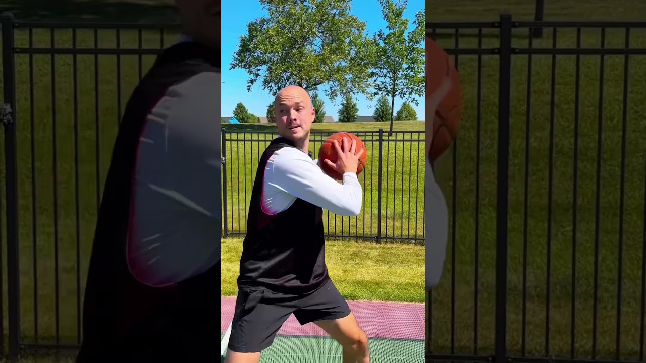 Do post players still exist? 😅 