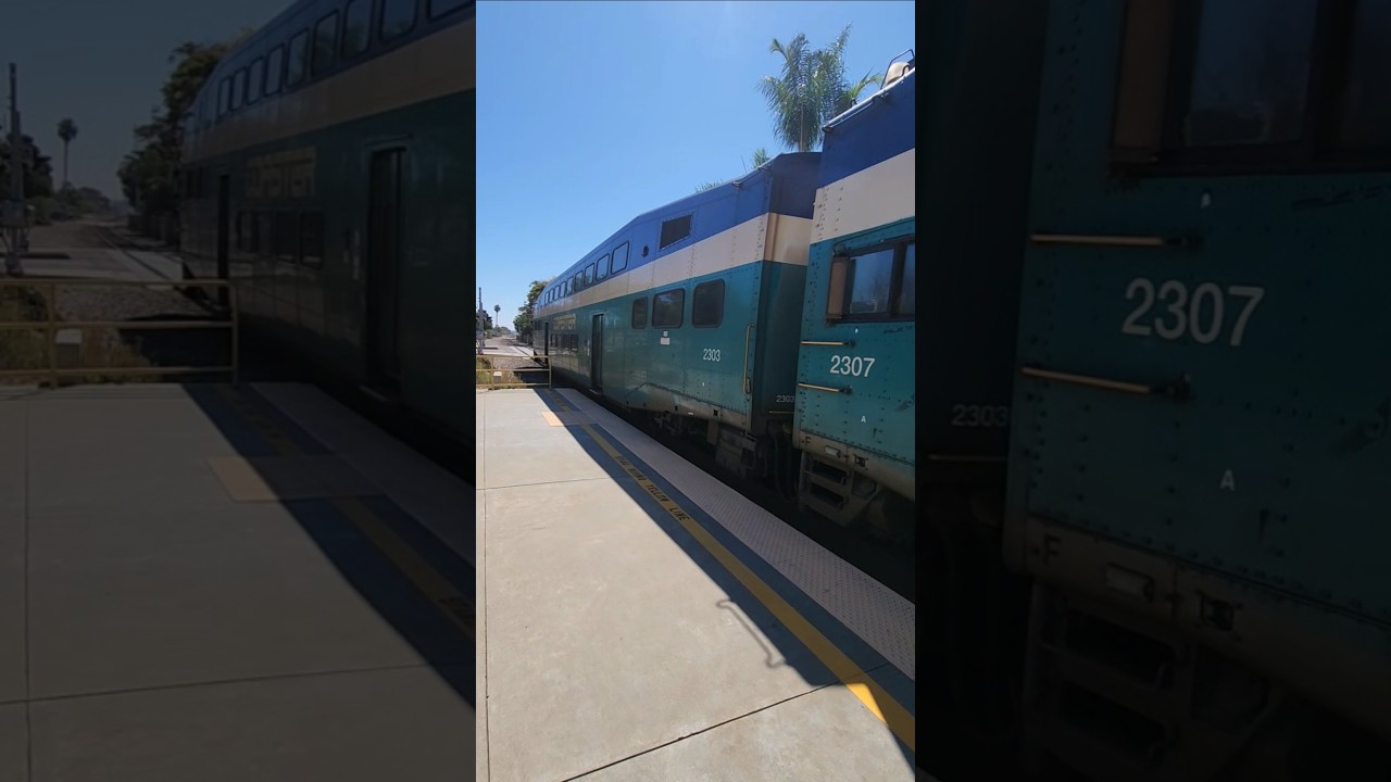 Coaster arriving Carlsbad, SC-44 and cabcars #2303 and #2307.