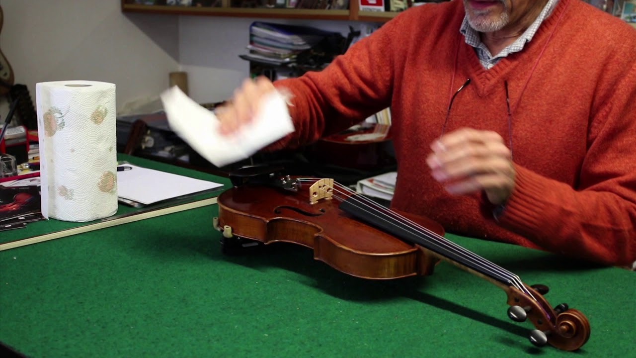 How to clean your violin