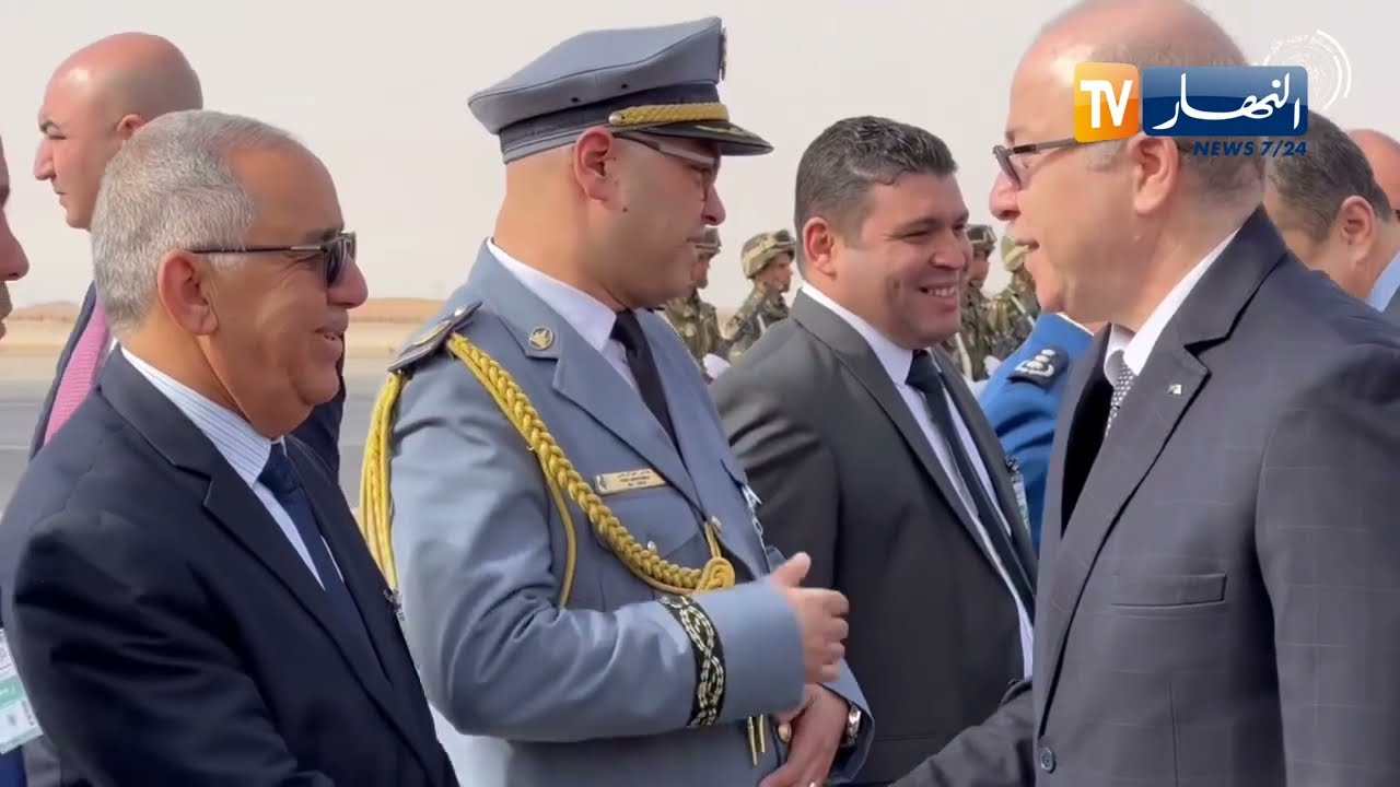 لحظة وصول الوزير الأول إلى حاسي مسعود لإحياء الذكرى المزدوجة لتأسيس الإتحاد العام للعمال الجزائريين