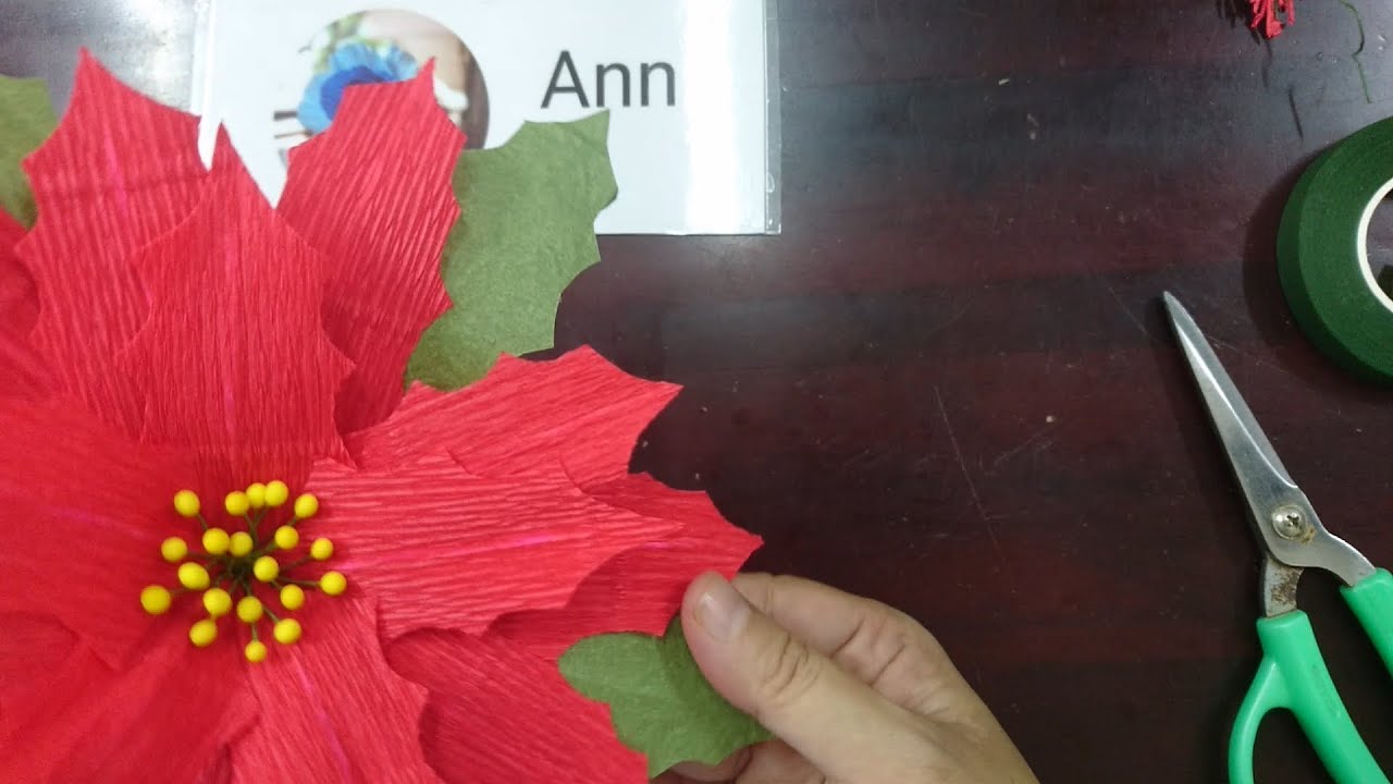 HOW TO MAKE POINSETTIA/ CÁCH LÀM HOA TRẠNG NGUYÊN BẰNG GIẤY NHÚN