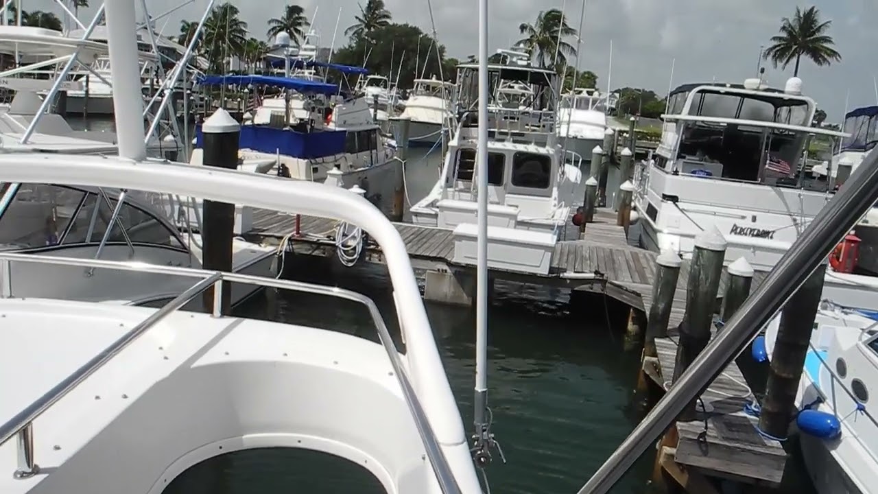 Fort Pierce City Marina docking 38 footer