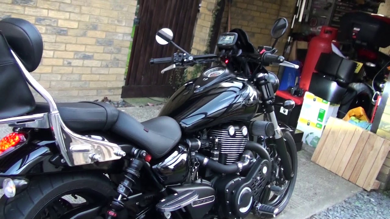 TRIUMPH THUNDERBIRD NIGHTSTORM SUPERCHARGED