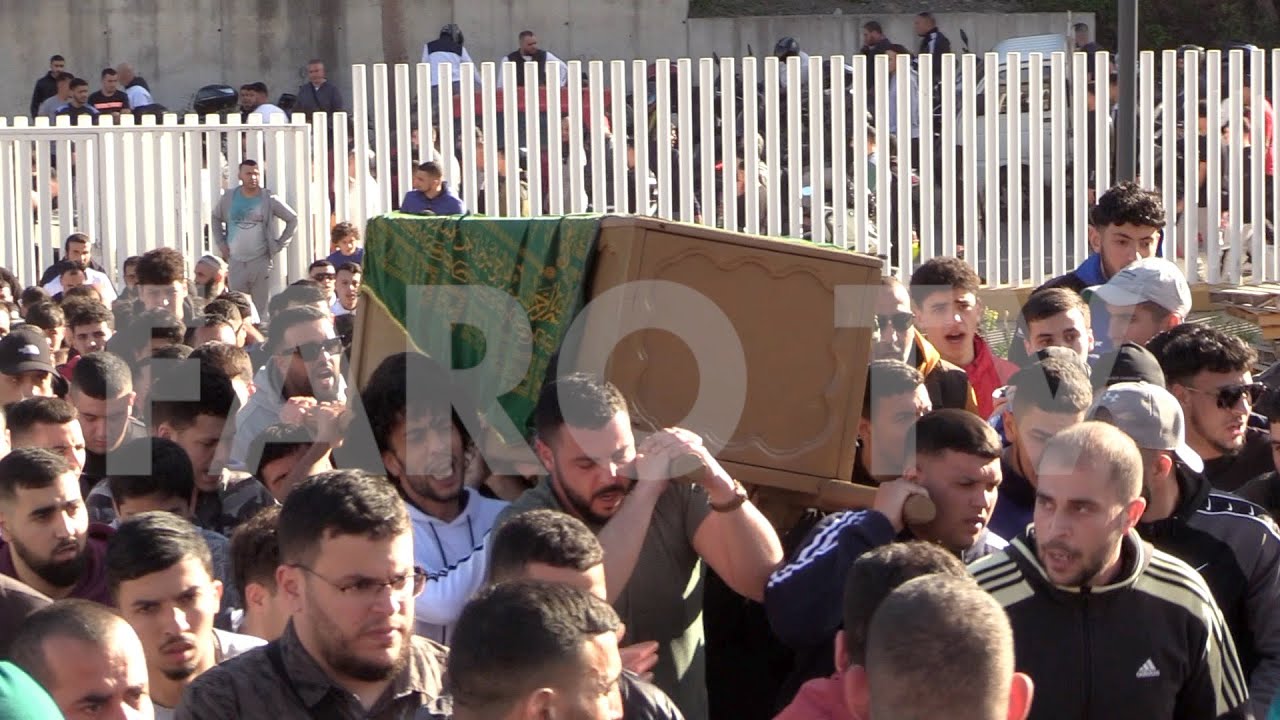 Cientos de personas en el último adiós a Ilias