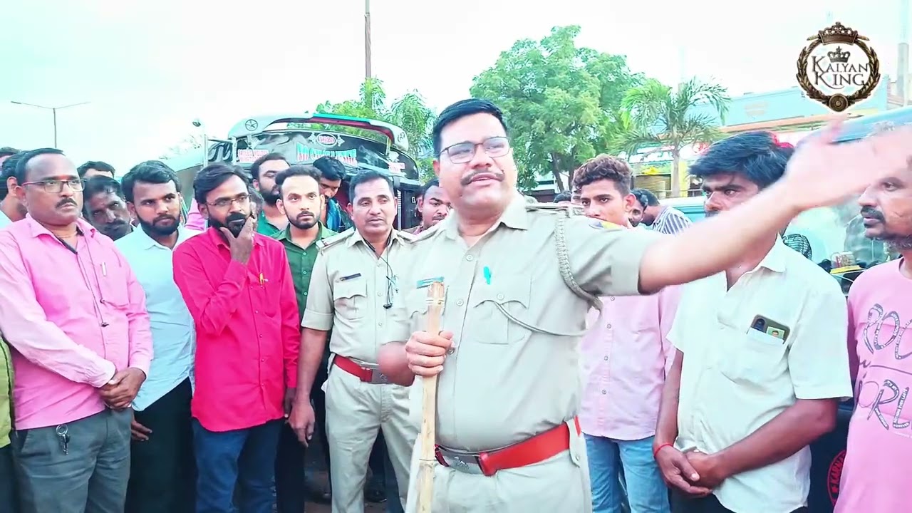 CPI Ali Sahab Basavakalyan. Crime se bacchon bolkar Byan de rahe hain is video mein dekhiae. #share 