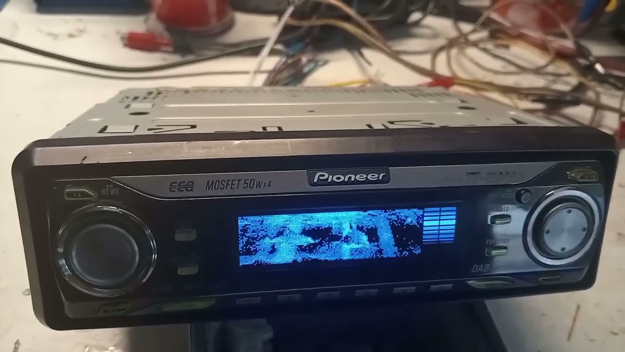 Pioneer DEH - P7700MP DOLPHINS