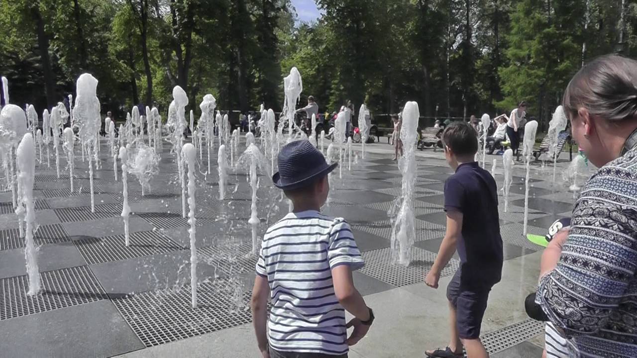 04.06.2016 В парке Горького в Казани 04460